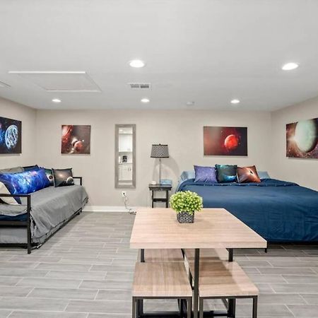 Vila Cosmic Studio At North Downtown Houston Exteriér fotografie