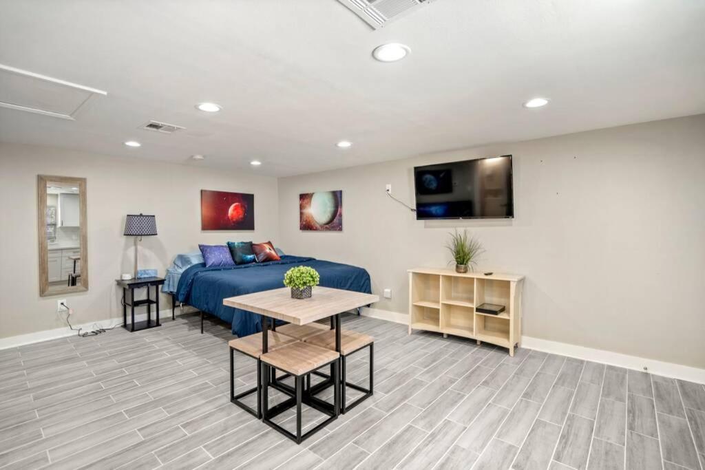 Vila Cosmic Studio At North Downtown Houston Exteriér fotografie